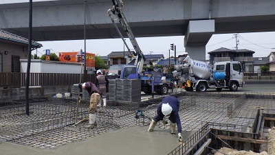 基礎工事