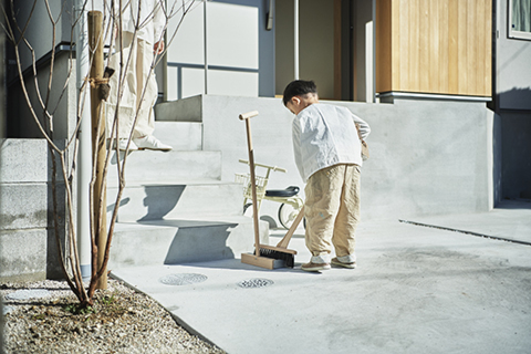 広さ以上のゆとりがある居心地のいい2階リビング